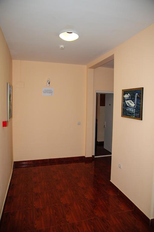 Pensiunea Bachus Piatra Neamţ Exterior foto