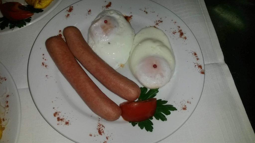 Pensiunea Bachus Piatra Neamţ Exterior foto